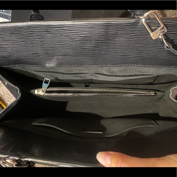 Louis Vuitton Marly Handbag Epi Leather MM - Picture 2 of 8